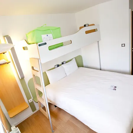 Ibis Budget Buhl מלון