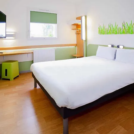 Ibis Budget Buhl מלון סארבורג